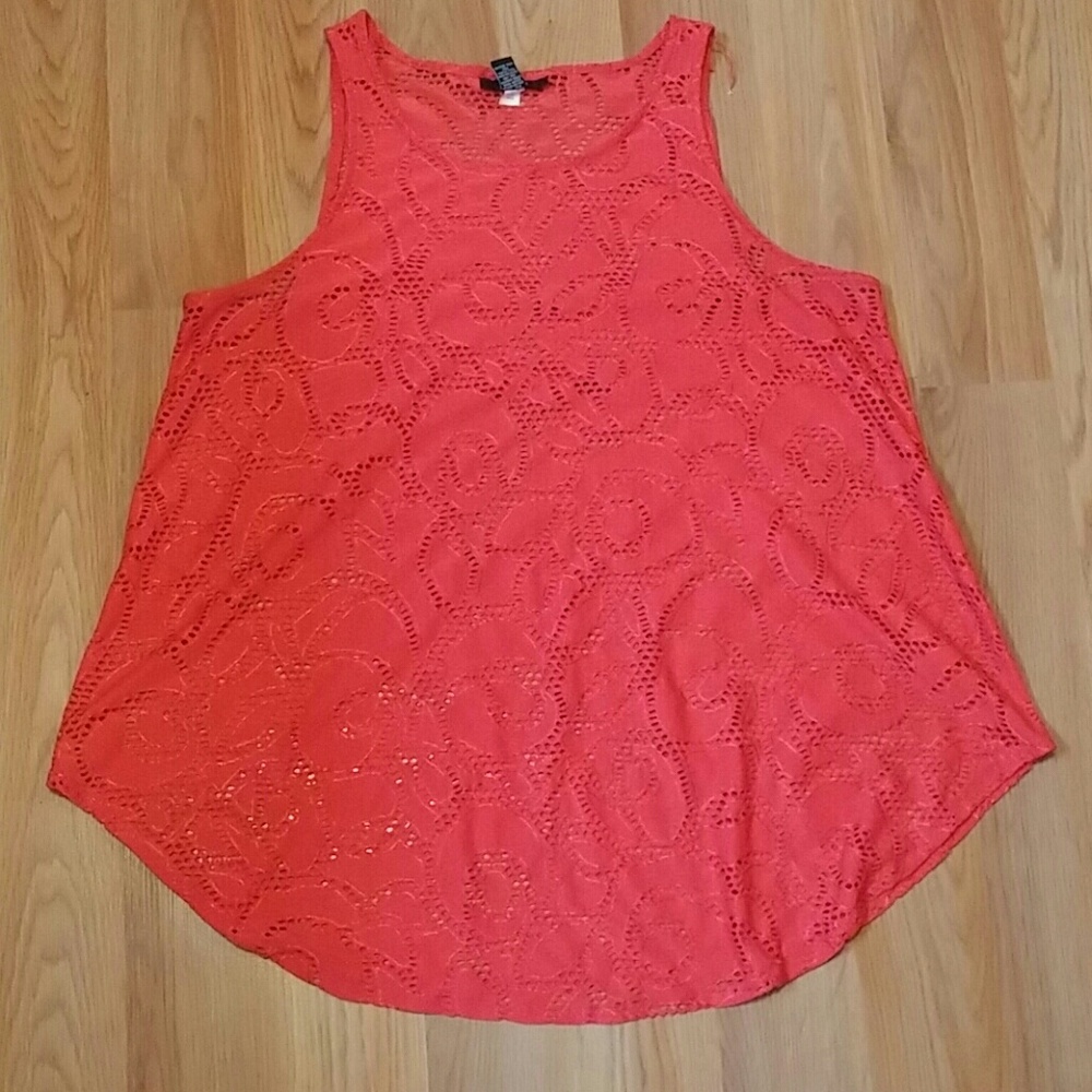 Alfani cut out tank-top sz L